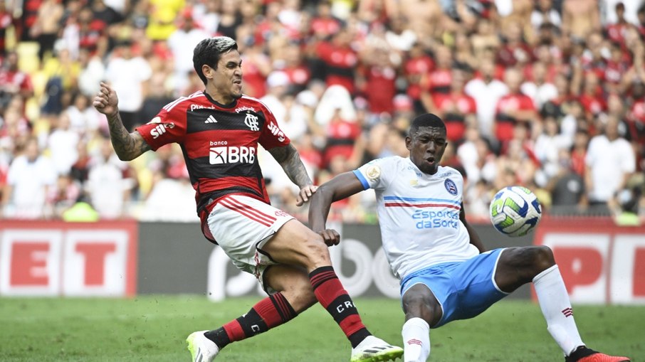 Flamengo vence o Bahia no Maracanã