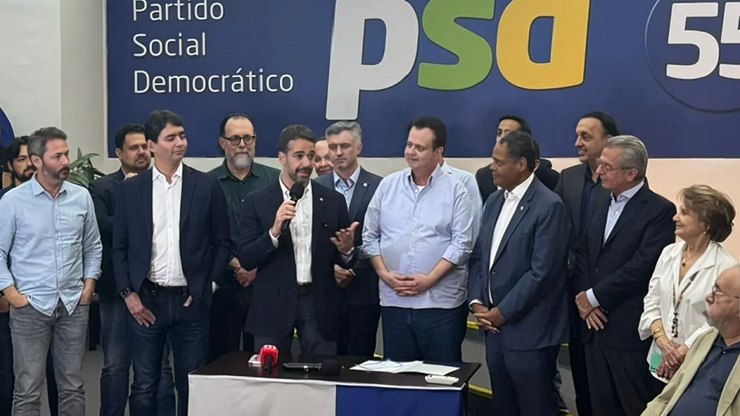 Com%20Leite%20no%20PSD%2C%20Kassab%20ganha%20uma%20carta%20e%20uma%20encrenca