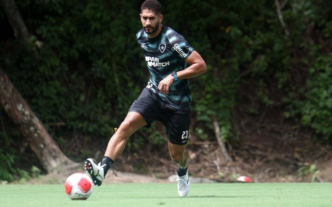 Pablo treinando pelo Botafogo