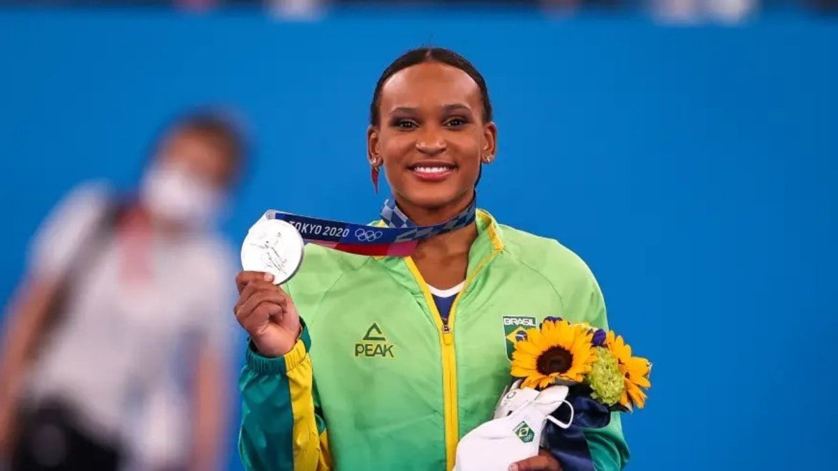 Rebeca Andrade conquistou a medalha de prata em Tóquio