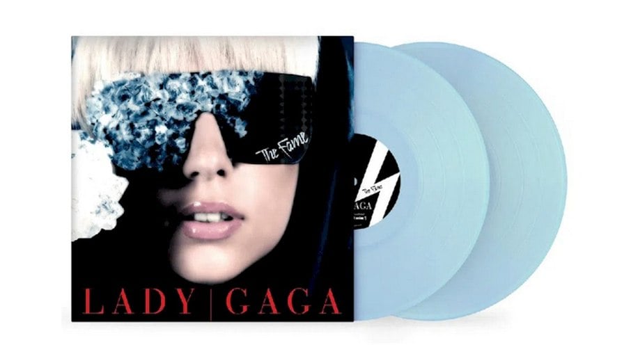 Lady Gaga relança 'The Fame' em vinil azul translúcido