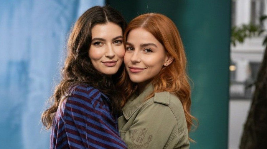 Romance em 'Três Graças': Fãs Antecipam Beijo Ardente entre Lorena e Juquinha