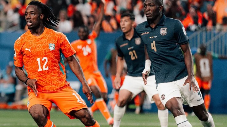Proíbido de entrar no Canadá, jogador fica fora de jogo da Copa