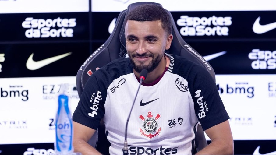 Labyad fala sobre relação com Memphis e acerto com Corinthians