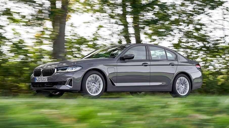 BMW 530e Luxury: Sedã visa aumento da eficiência para o mercado premium intermediário
