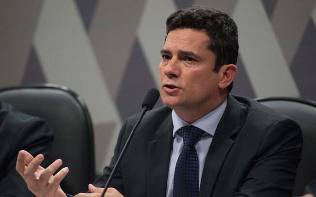 Ministro da Justiça Sérgio Moro pediu desligamento do cargo