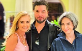 Coleção La Vie en Rose et Bleu estreia com desfile intimista