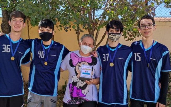 Alunos do Jesuíno de Arruda surpreendem nos Jogos Escolares Alunos do Jesuíno de Arruda surpreendem nos Jogos Escolares