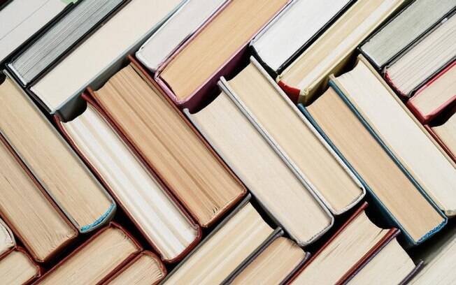 Resoluções de ano novo: 10 dicas de livros para quem deseja ler mais em 2022