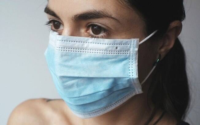 Máscaras de proteção são necessárias no combate ao coronavírus