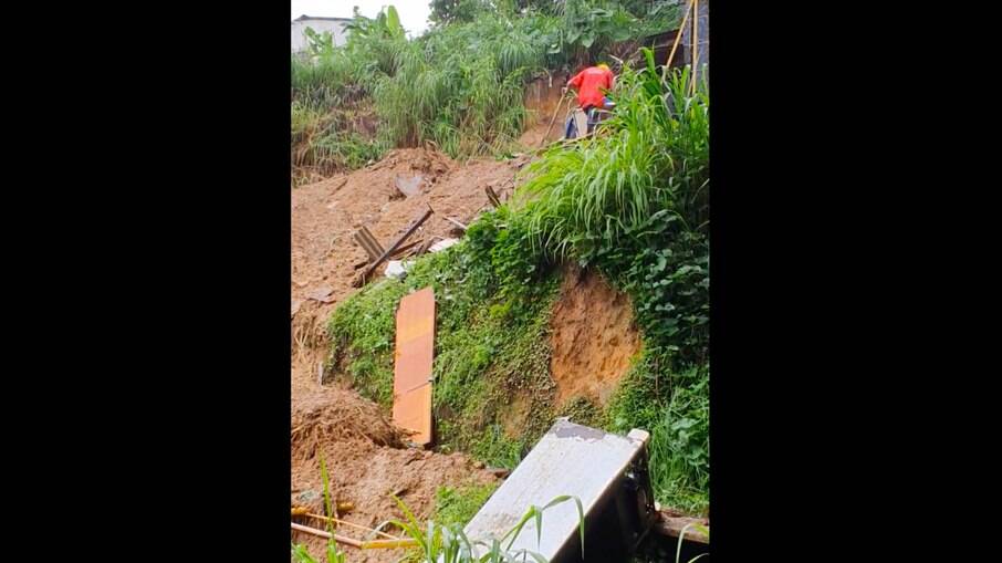 Chuva provoca deslizamento em Pernambuco
