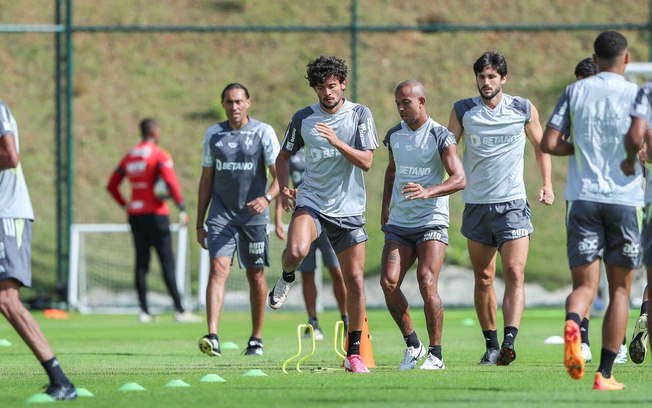 Atlético quer vencer em Bragantino para melhorar sua situação na tabela 