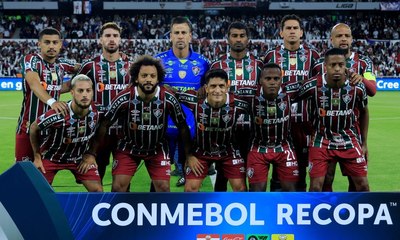 Fluminense vai em busca da virada contra a LDU para faturar título da Recopa