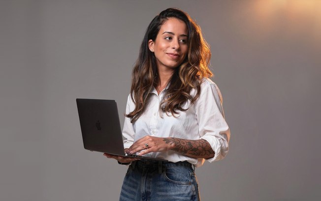 Nathália Carvalho lança sistema de marketing médico