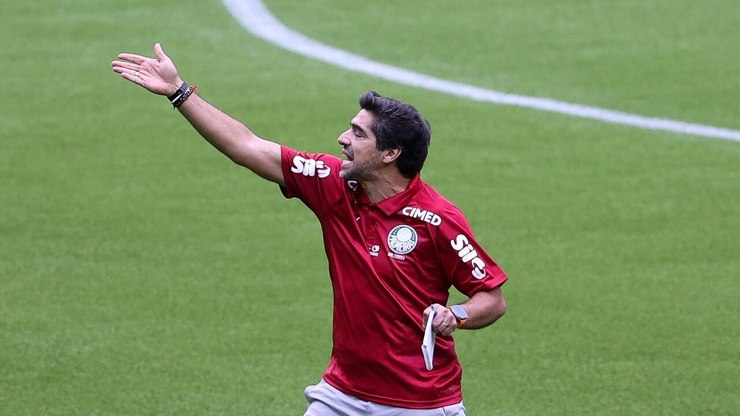 Domingo%20tem%20Palmeiras%20na%20ca%C3%A7a%20ao%20l%C3%ADder%20e%20Corinthians%20sob%20press%C3%A3o