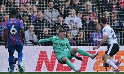 Liverpool bate Crystal Palace e é líder; City e Arsenal vencem de virada