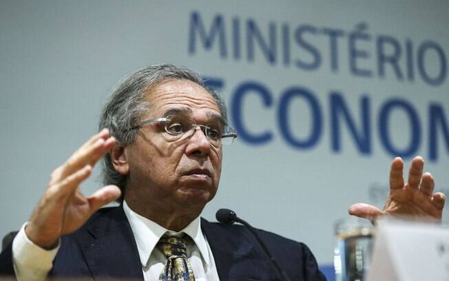 Paulo Guedes condicionou medidas de fomento econômico à aprovação das reformas no Congresso 