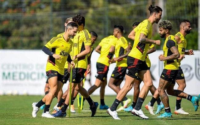 Com sete desfalques, Flamengo finaliza preparação para jogo contra o Bragantino