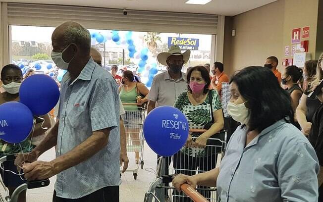 Rede Sol Antunes 4 inaugura com ofertas especiais aos clientes Rede Sol Antunes 4 inaugura com ofertas especiais aos clientes