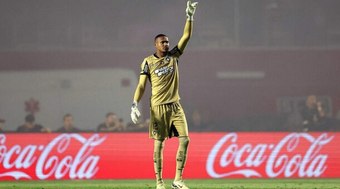 Atleta%20do%20Pe%C3%B1arol%20expulso%20na%20Libertadores%20revela%20motivo%20de%20agress%C3%A3o%20a%20goleiro%20John