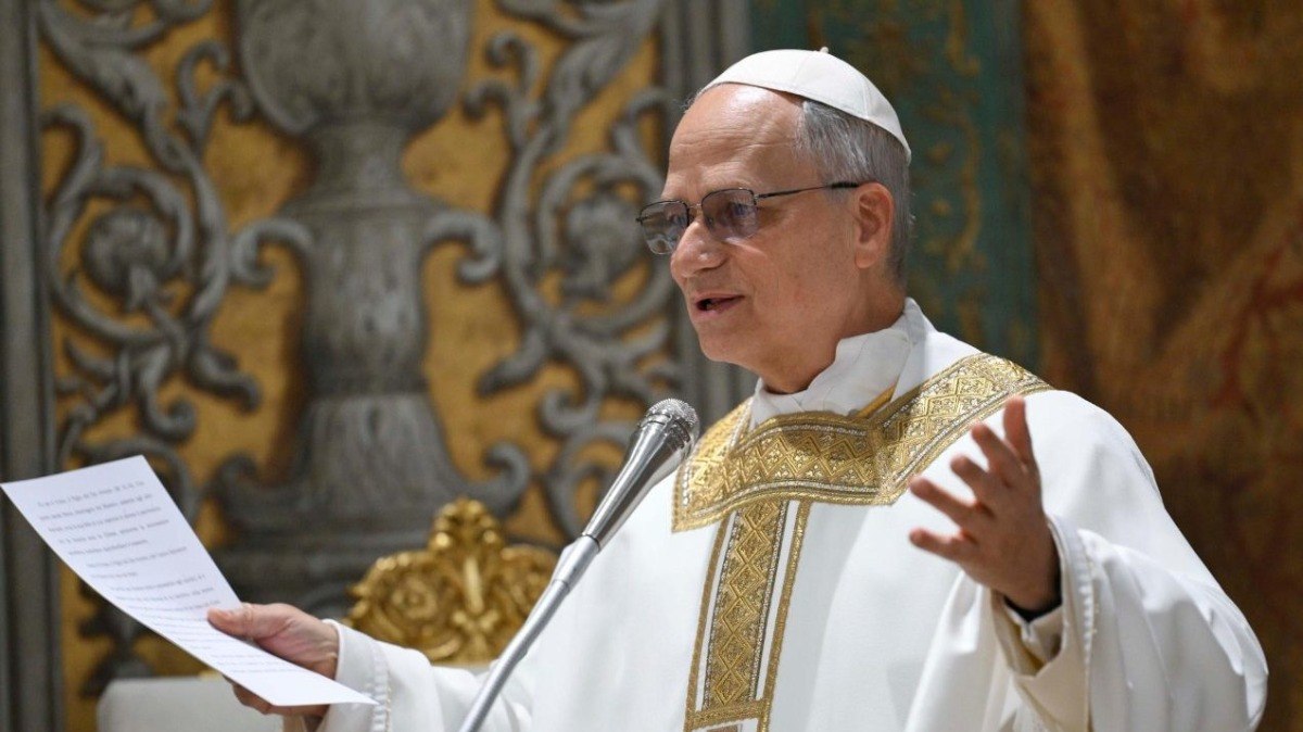 Papa critica política anti-imigração de Trump em 1ª exortação
