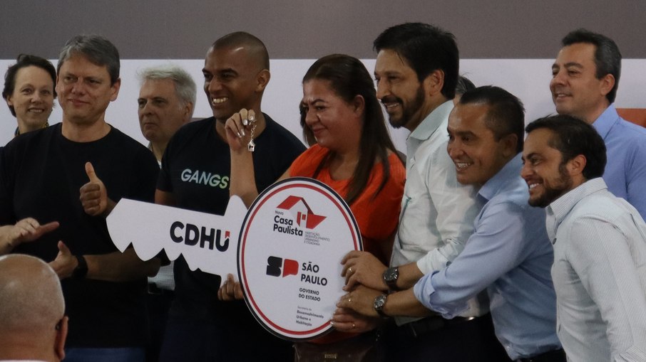 Entrega das chaves Entrega das chaves