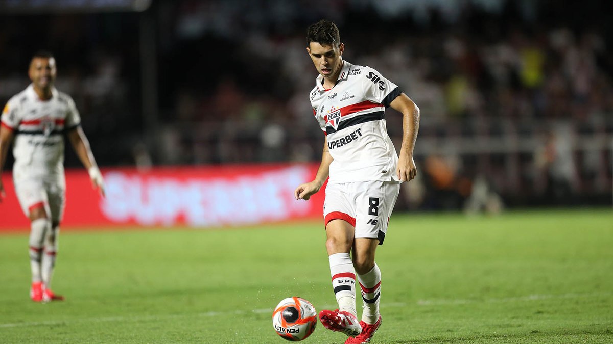 Oscar já marcou seu primeiro gol pelo São Paulo Oscar já marcou seu primeiro gol pelo São Paulo