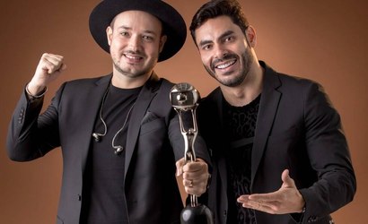 Dupla Israel & Rodolffo é atração deste sábado no Hopi Hari