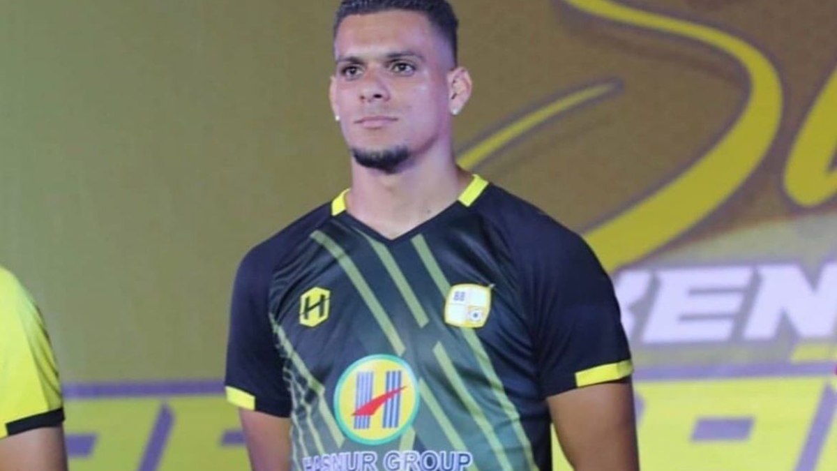 Zagueiro brasileiro morre de doença rara aos 35 anos Zagueiro brasileiro morre de doença rara aos 35 anos