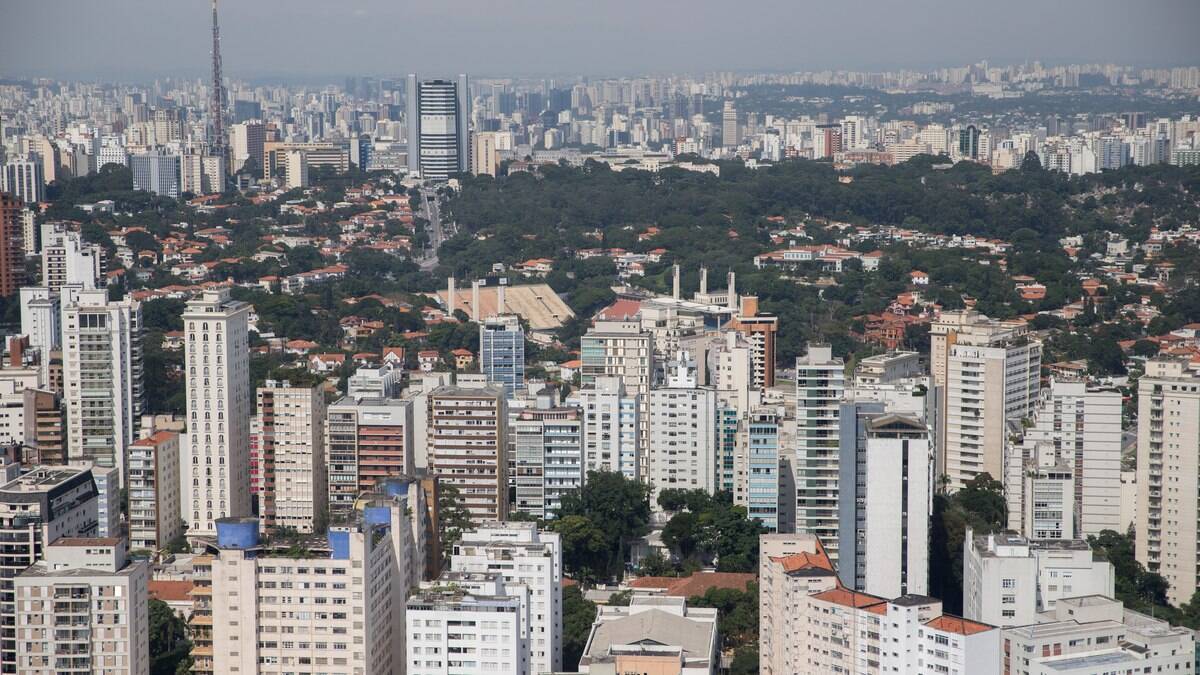 Céu permanece nublado e pode garoar em São Paulo – Metro World News Brasil