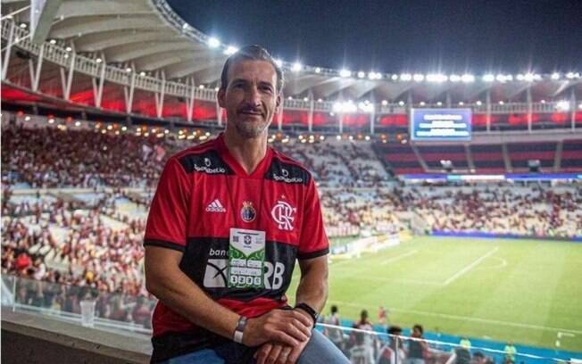 Técnico do Flamengo Feminino evita comparações com Jorge Jesus: 'Tenho que construir minha própria história'