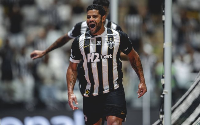 Hulk vive bom momento com a camisa do Fluminense Hulk vive bom momento com a camisa do Fluminense