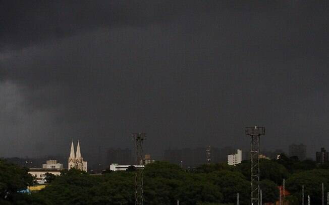 Chuvas deixam 9 cidades da RMC em estado de atenção, segundo Defesa