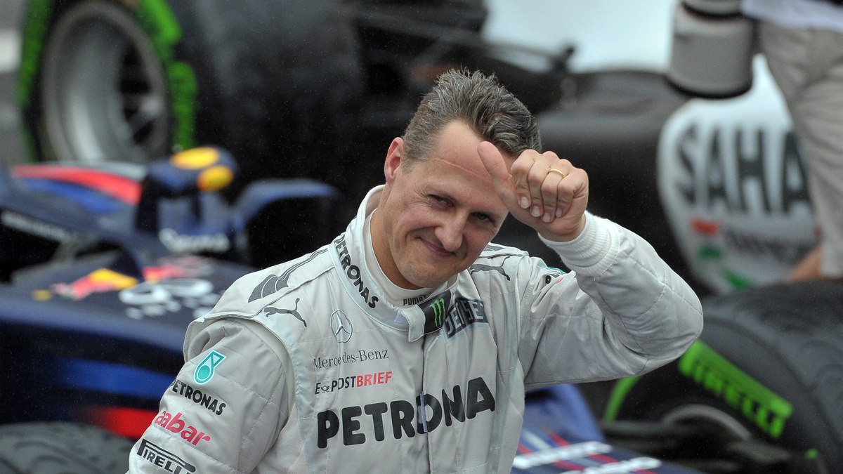 Neta faz Schumacher viajar de helicóptero para Suíça Neta faz Schumacher viajar de helicóptero para Suíça
