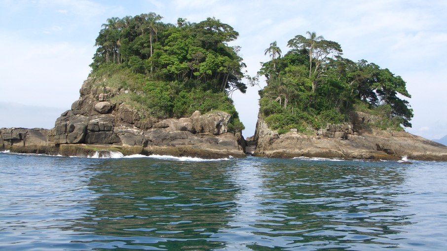 Ilha da Selinha ou Ilha Rachada