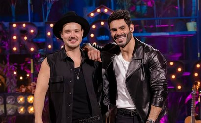 Dupla Israel & Rodolffo é atração deste sábado no Hopi Hari