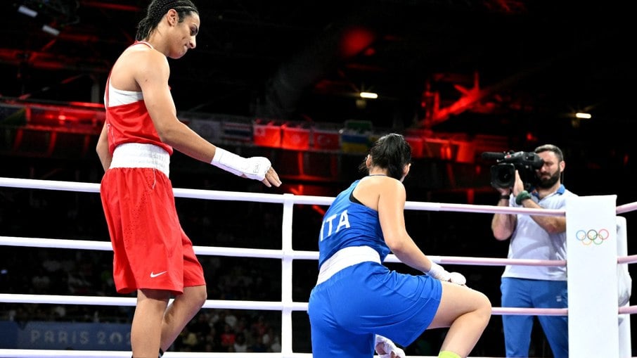 Angela Carini deixou a luta contra a argelina Imane Khelif com apenas 46 segundos