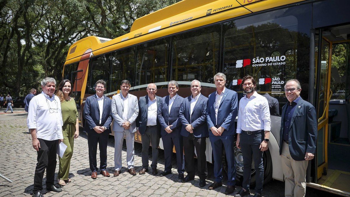 Ônibus cedido pela EMTU