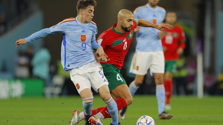 Seleção de Marrocos vence a seleção da Espanha nos pênaltis e se classifica  para as quartas de final da Copa do Mundo 2022 - Artigos para o seu  conhecimento