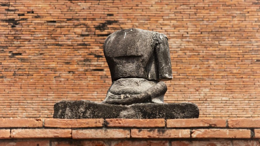 Estatueta sem rosto do Azerbaijão pode reescrever história da arte pré-histórica no Cáucaso Estatueta sem rosto do Azerbaijão pode reescrever história da arte pré-histórica no Cáucaso