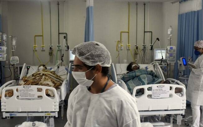 Segundo a Fiocruz, alta de casos de SRAG indicam que pandemia está voltando a níveis preocupantes
