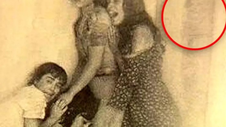 As 13 almas do Joelma: tragédia, lenda e devoção popular