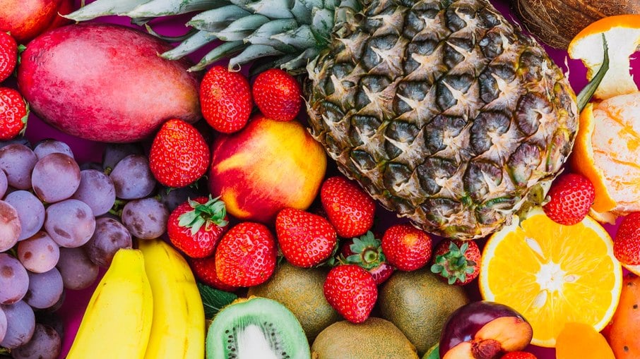 Estudo revela as 5 frutas mais saudáveis do planeta; ranking vai te surpreender