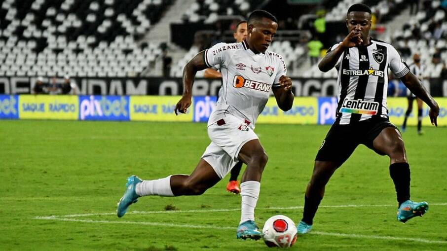 Botafogo perde para o Fluminense na semifinal do Carioca