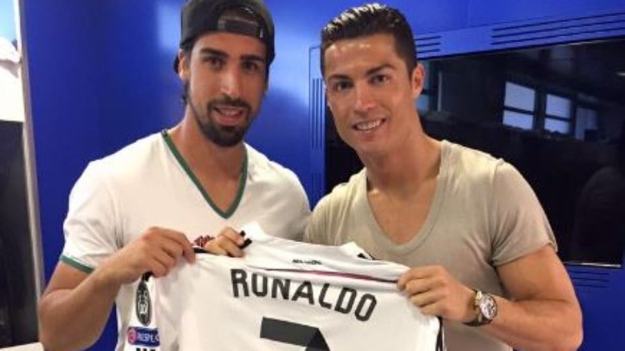 Khedira e Cristiano Ronaldo jogaram juntos na Juventus e Real Madrid