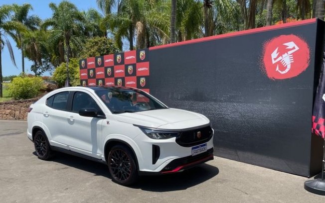 Fastback Abarth | SUV esportivo chega com visual ousado e preço agressivo