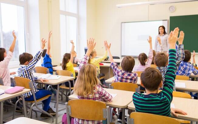 Para a mãe, substituir as férias por folgas seria bom para os pais, que não teriam que deixar os filhos sozinhos em casa