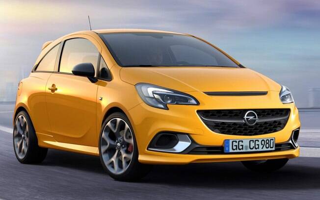 Corsa GSi;  na Europa, a Opel ainda mantém o carro em produção. No Brasil, a versão durou apenas dois anos (1995 e 1996)