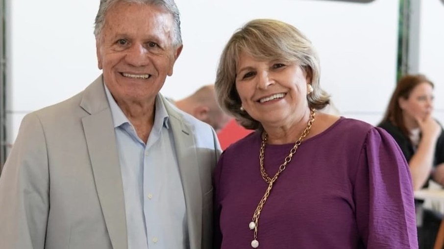 Dr. Dario e Cris Mazon durante encontro no Palácio dos Bandeirantes