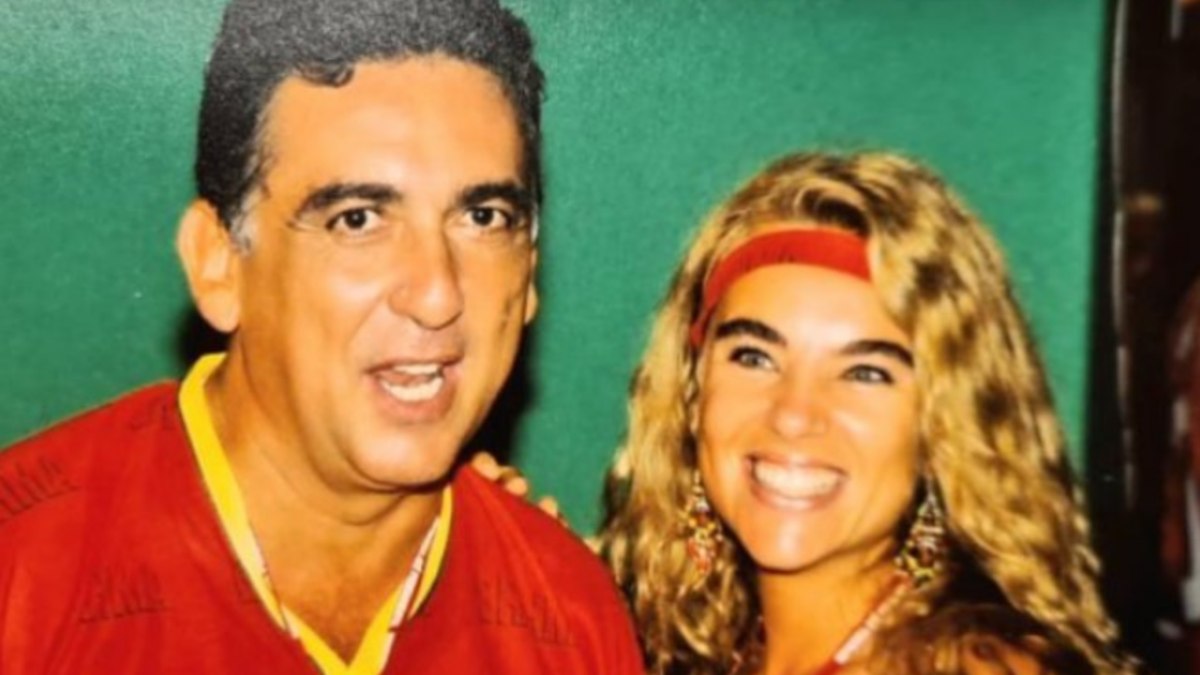 Mulher de Galvão Bueno celebra 22 anos de casamento: 'Marido incrível'